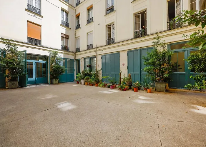 Daire Marais Rosiers 2 *