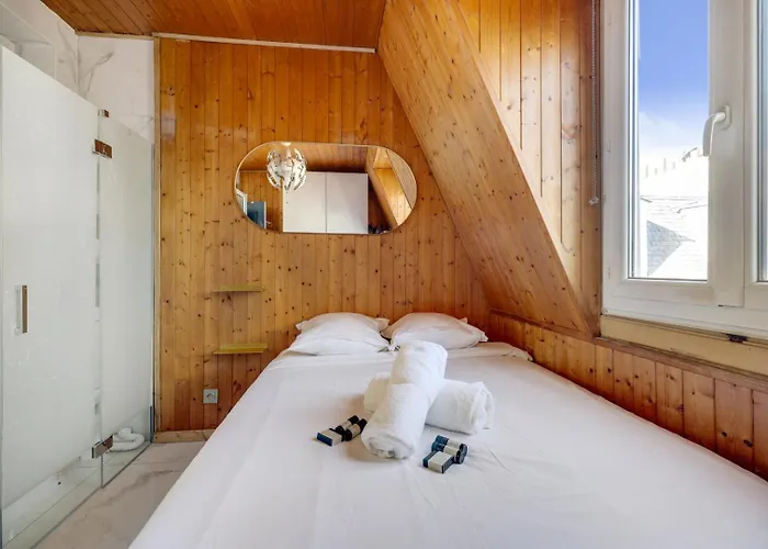 Daire Marais Rosiers 2 *