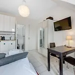 Marais Rosiers Apartment Paris