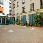 Apartment Marais Rosiers *
